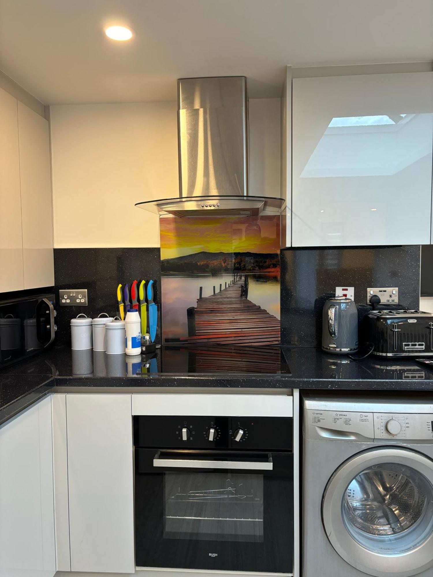 Newly Build 2Br Property With Free Parking High Wycombe Dış mekan fotoğraf